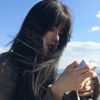 艾莉娅：R&B公主